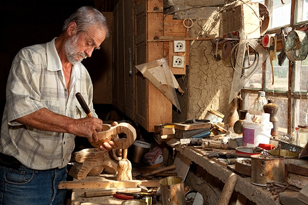 LA VENDITA OCCASIONALE DELL’ARTIGIANO PER HOBBY SI PUO’ CONSIDERARE   REDDITO DIVERSO?